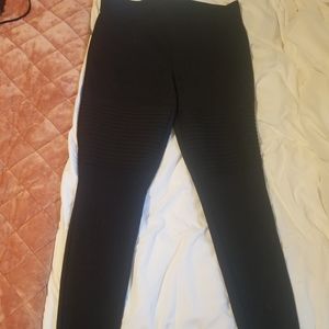 Dressy leggings